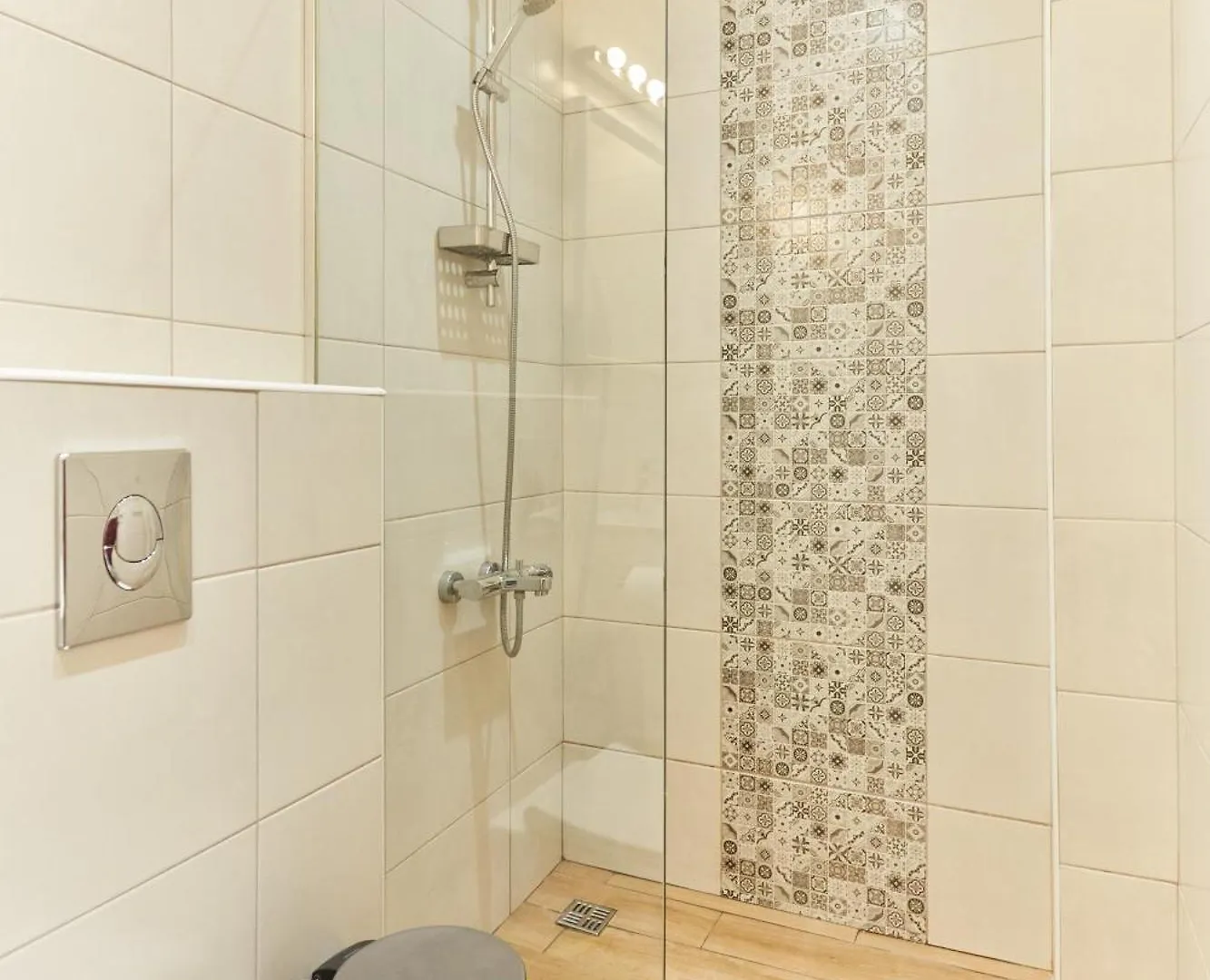 شقة Vitosha Blvd Apt Steps From Ndk صوفيا